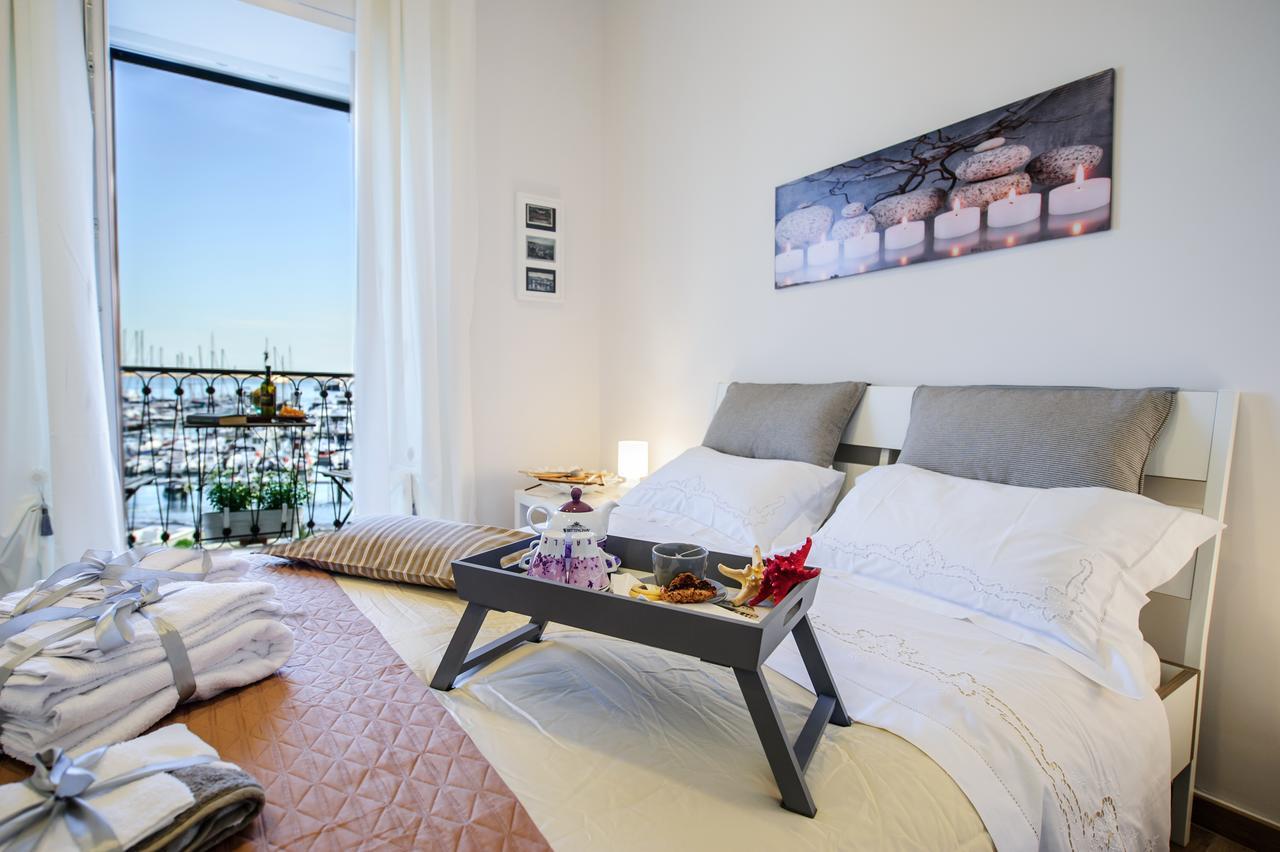 Margherita'S Apartment Салерно Экстерьер фото